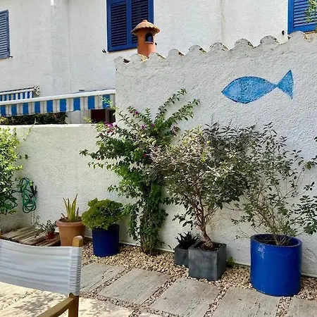 Casa Blava House Holiday home *