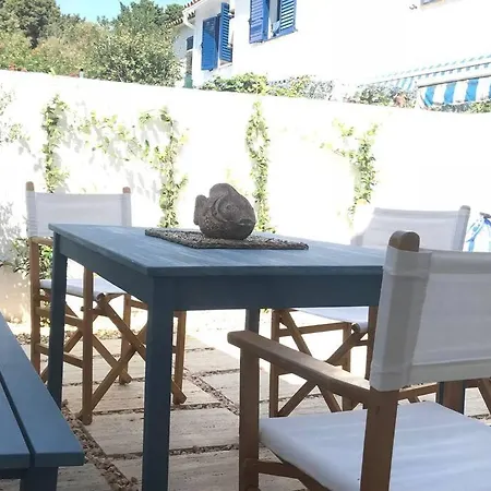 Casa Blava House *