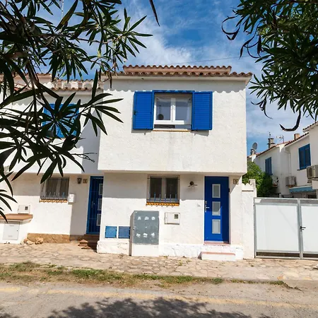 Сasa de vacaciones Casa Blava House